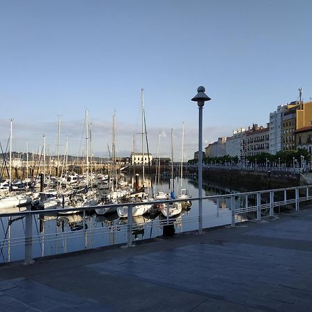 El Rincon Del Puerto Apartment Gijón Exterior foto